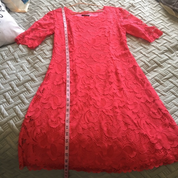 Josie Natori Stretch Lace Dress - Picture 6 of 8